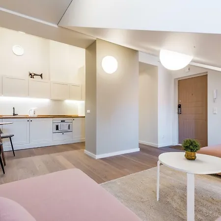 Apartment Angel House 38 *