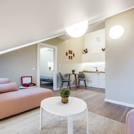 Apartment Angel House 38